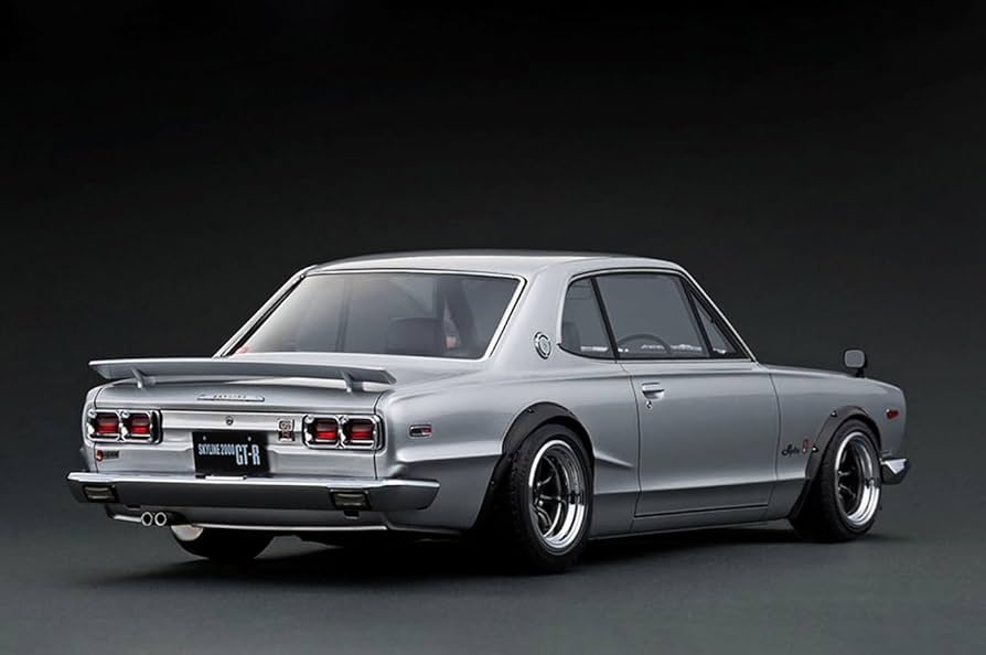 1/18イグニッションモデルNISSANスカイライン2000GT Amazon | ignition model 1/18 Nissan Skyline 2000 GT-R